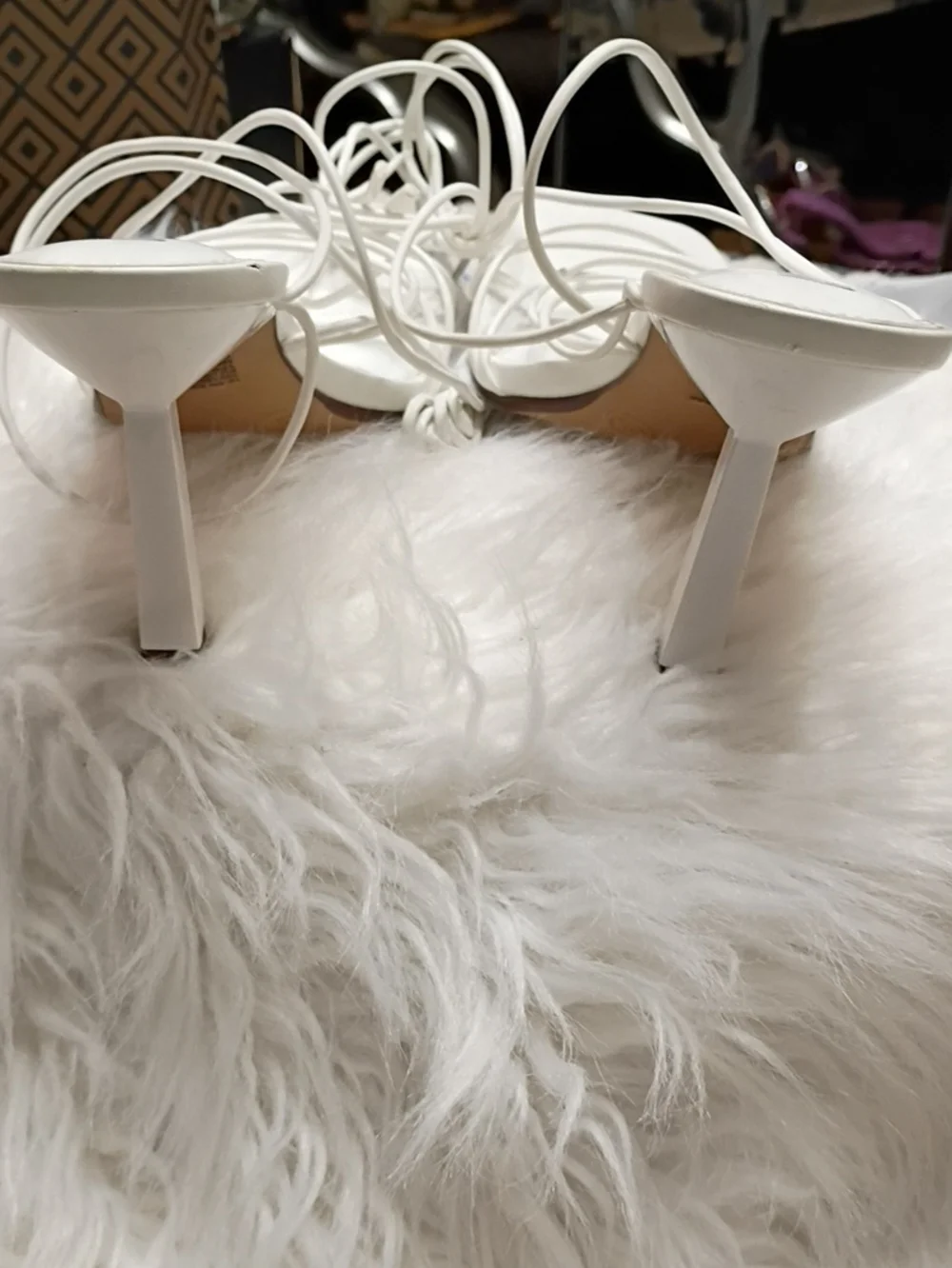 New Wild Pair Eross White Heeled Lace Up Strappy High Heel Sandals 10.5
